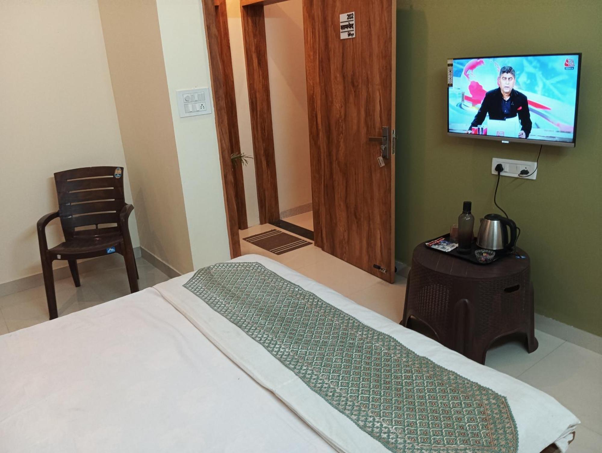 Hotel Shivashray Luxury Stays & Inn Ujjain Habitación foto